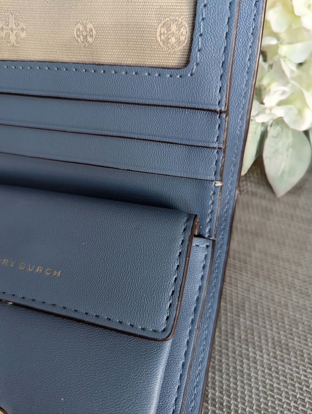 Tory Burch Blake Croc Embossed Leather Mini Wallet 4.5” Snap Deep Kelp Jacquard - Picture 9 of 15